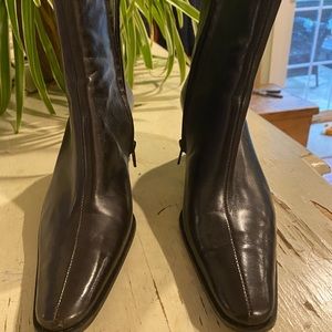elegant ankle boots